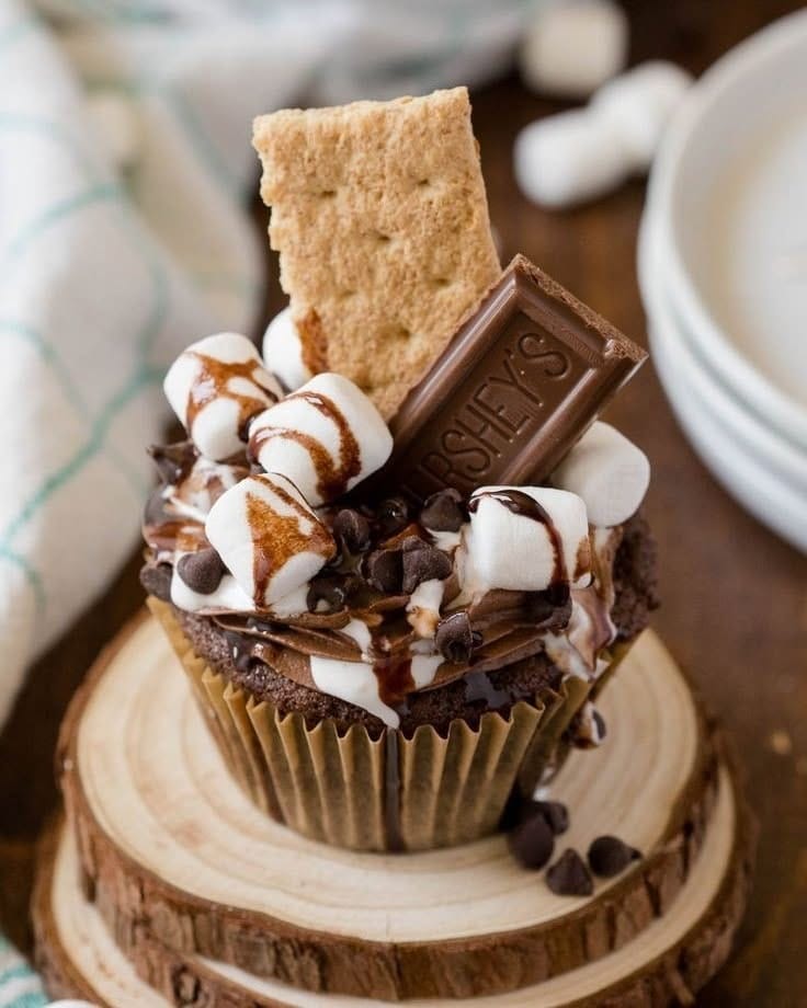 S’mores Cupcake by Little Sweet Things Bakers